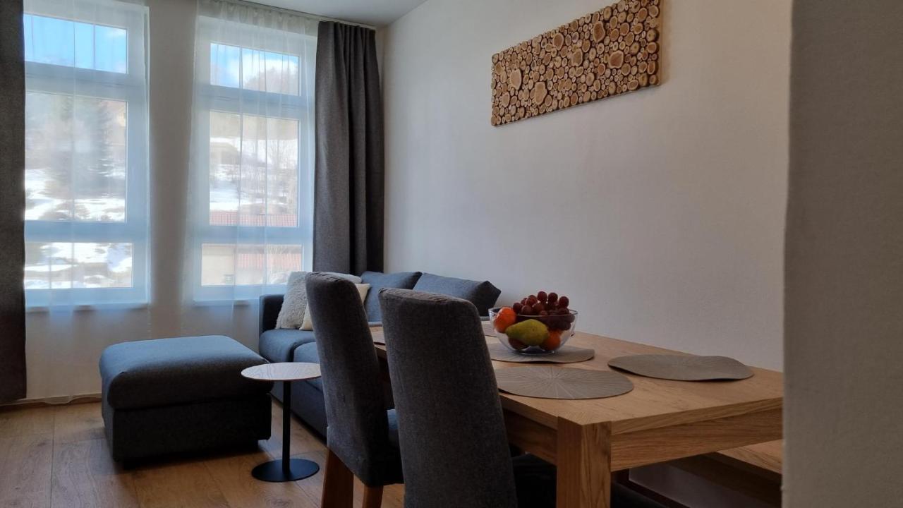 Horní Maršov Apartmany Mlynska מראה חיצוני תמונה
