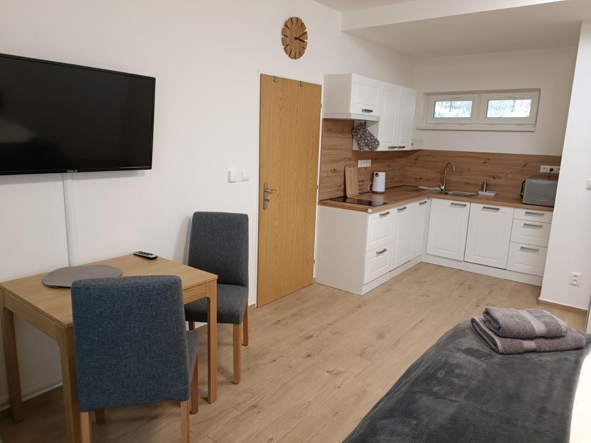 Horní Maršov Apartmany Mlynska מראה חיצוני תמונה